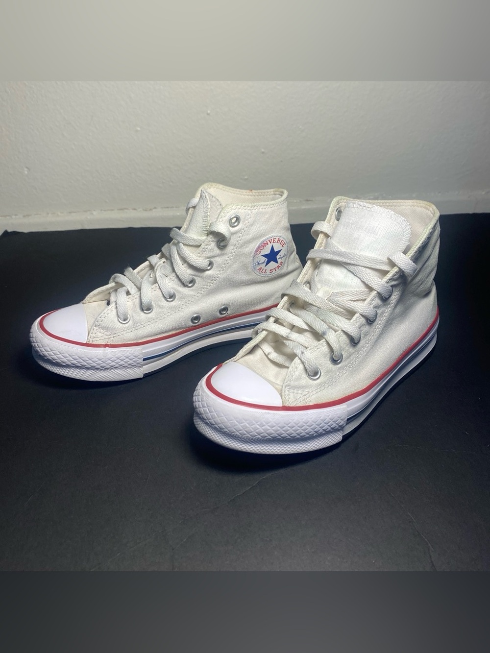 Converse All Star Chuck Taylor Iconic Shoes White Youth Unisex Size 3